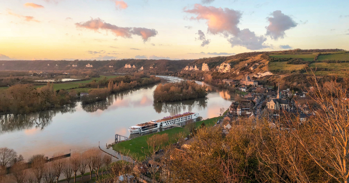 8 Day Paris to Normandy River Cruise