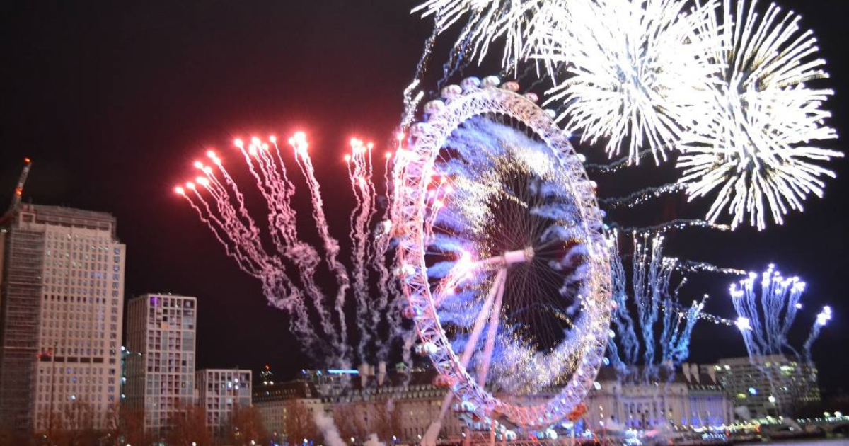 New Year’s Eve Thames Cruise Onboard Tornado Clipper with Dinner and Fireworks