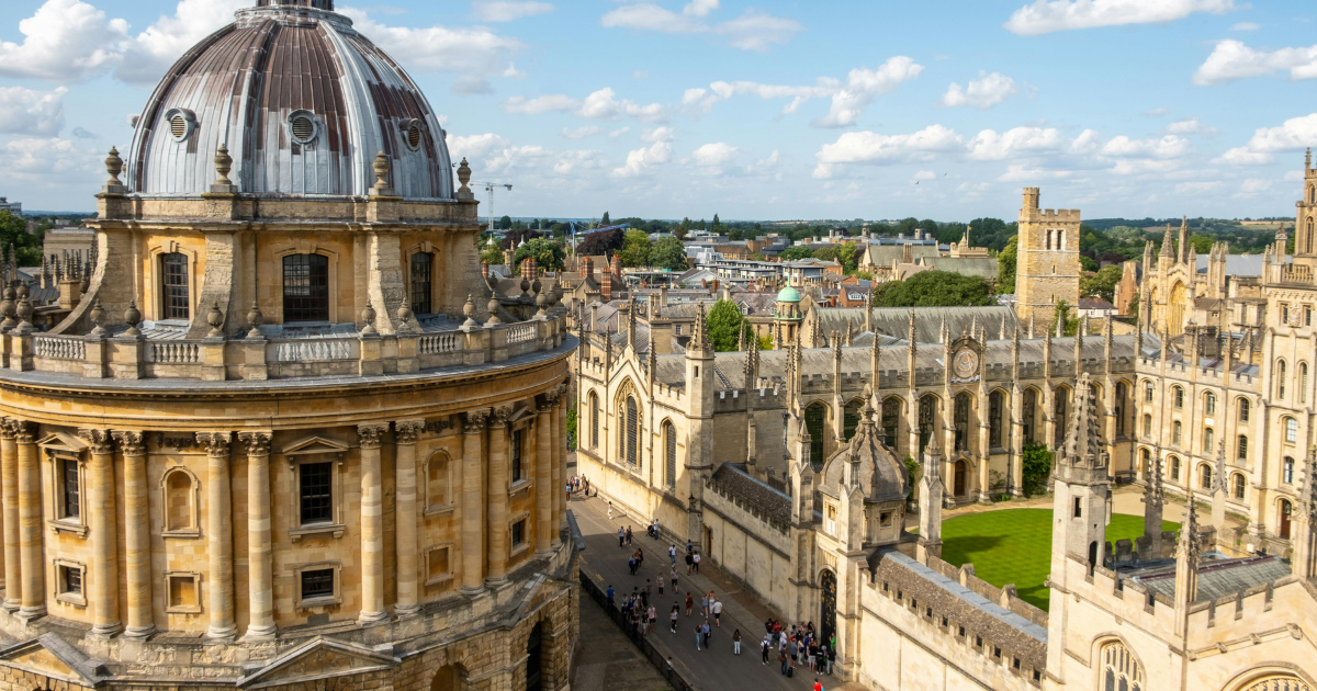 Oxford and Cotswolds Day Tour from Bath
