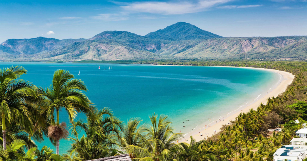 10 Day Tour of Australia with Sydney, Uluru and Cairns