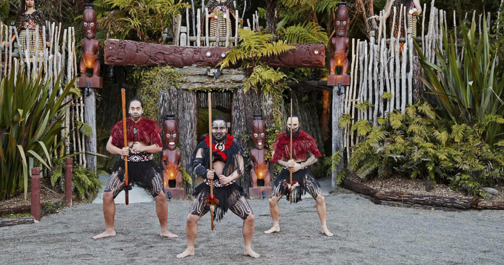 7 Day Tour of New Zealand's North Island, Auckland, Rotorua and Wellington
