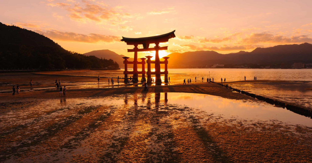 Itsukushima, Hiroshima, Japan