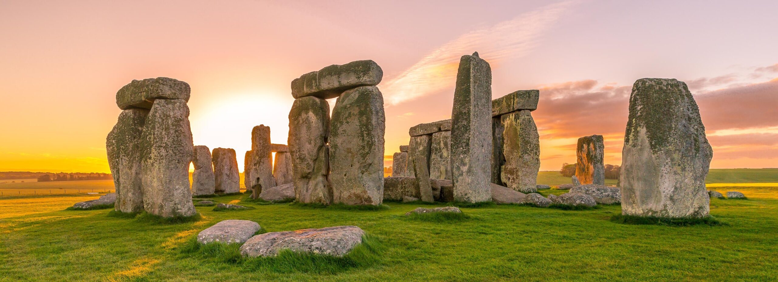 Stonehenge at sunset during an Inner Circle evening special access experience